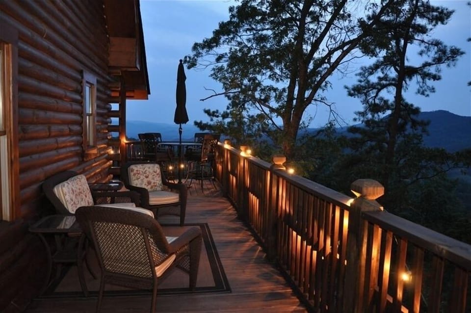Smoky Mountain - Deck - Perfect spot for dining & relaxing!