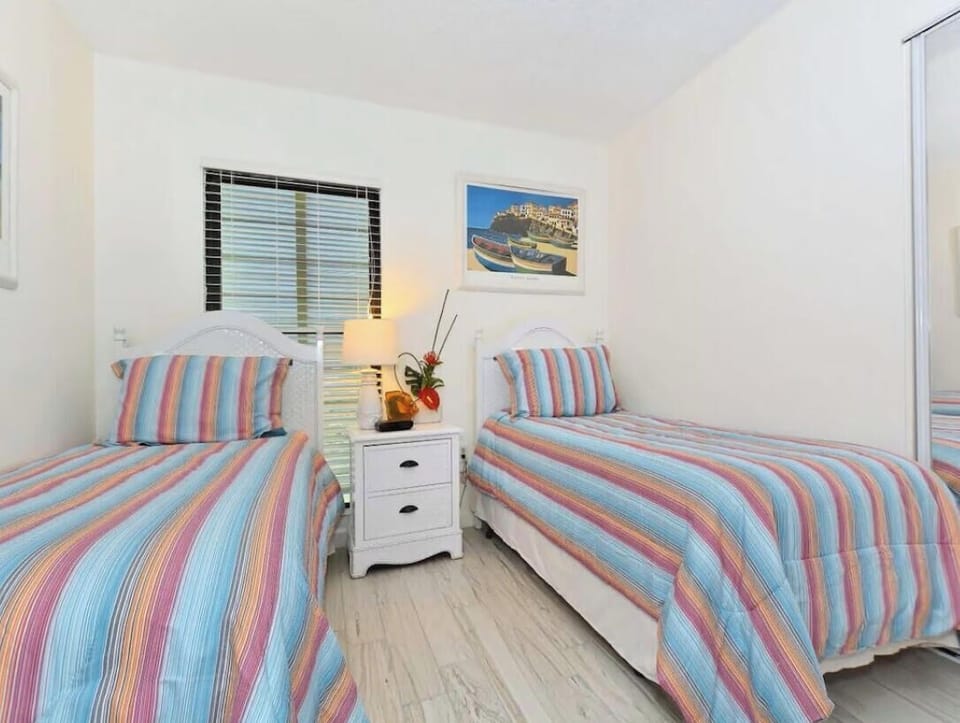 Bedroom #2 - Twin XL Beds