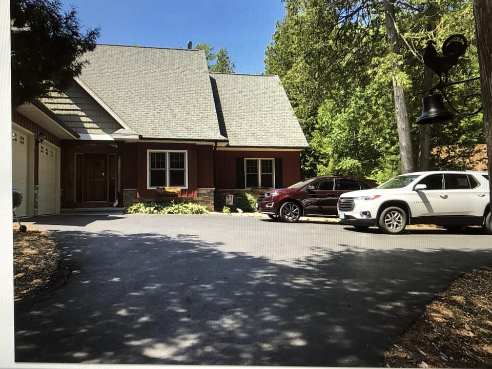 Great room for parking