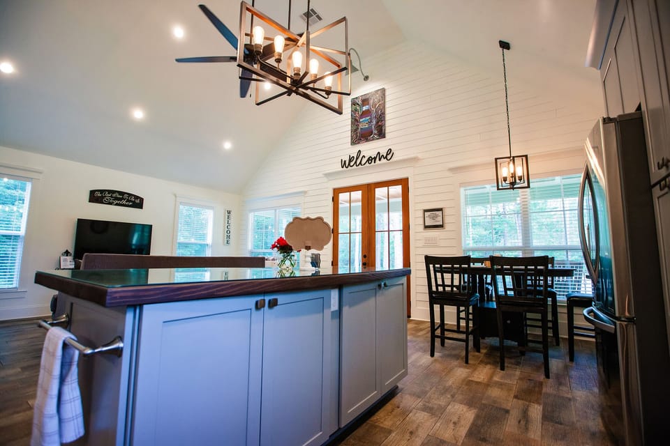 Kitchen island