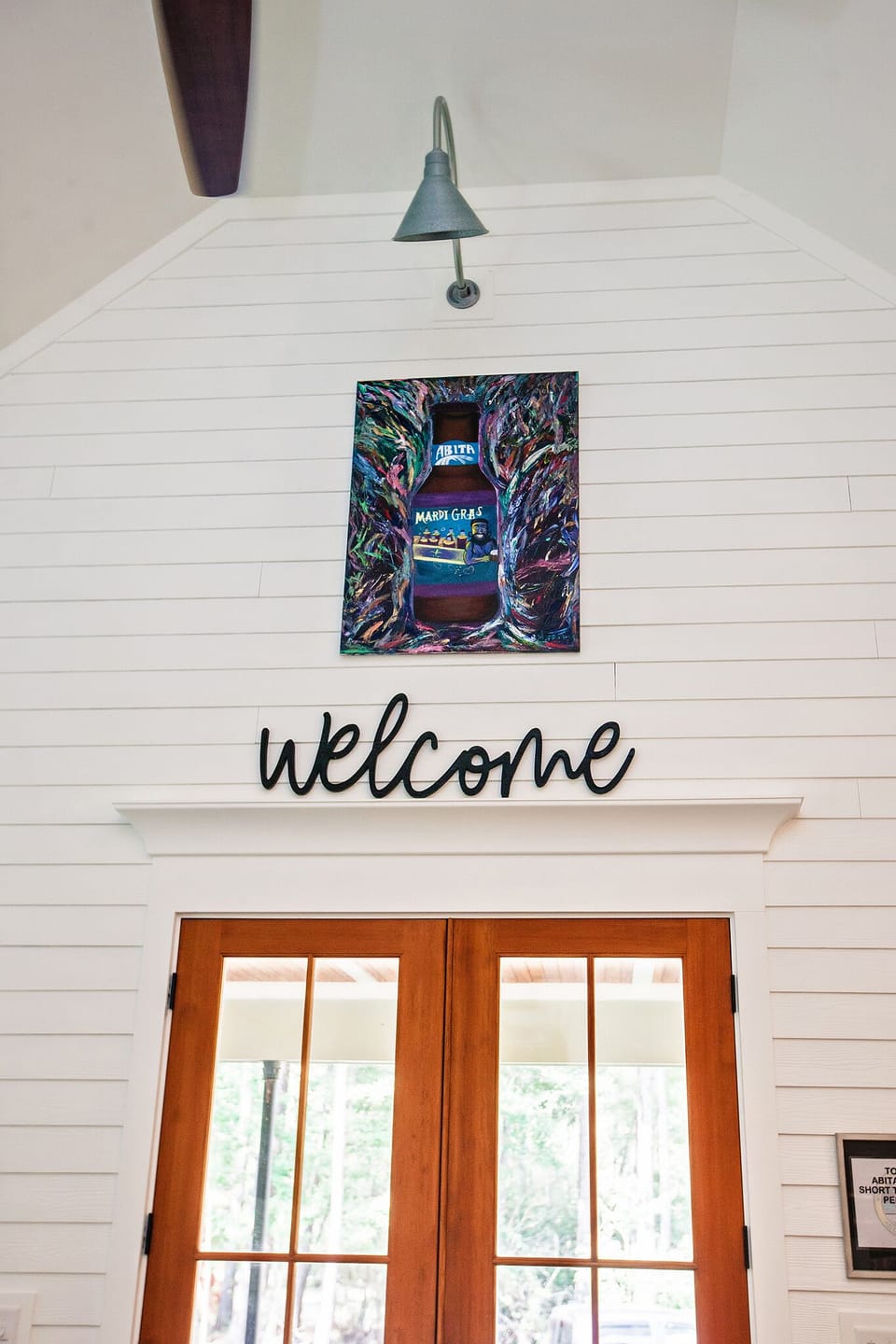 Vaulted ceiling in common area.