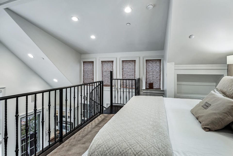 Open Loft Area