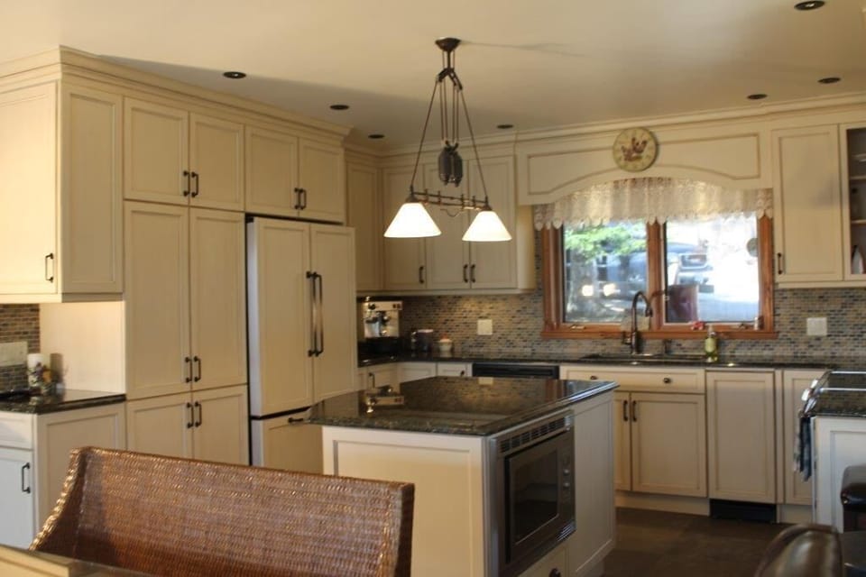 Chalet #2 Kitchen