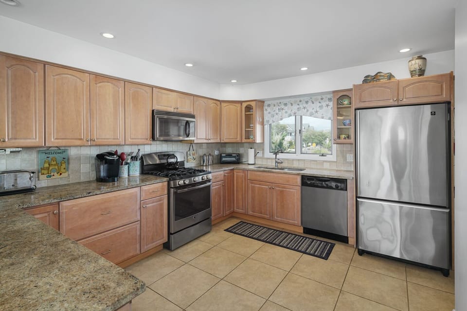 4019 Kitchen