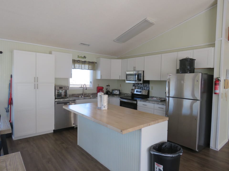 Fully stocked kitchen with everything you need 