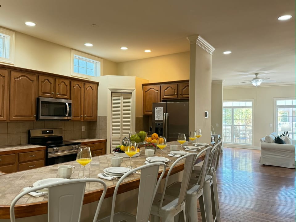 Kitchen On Main Level - Island Adds 6 Seats on Counter