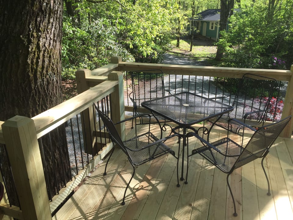 Enjoy lunch/dinner outside.
