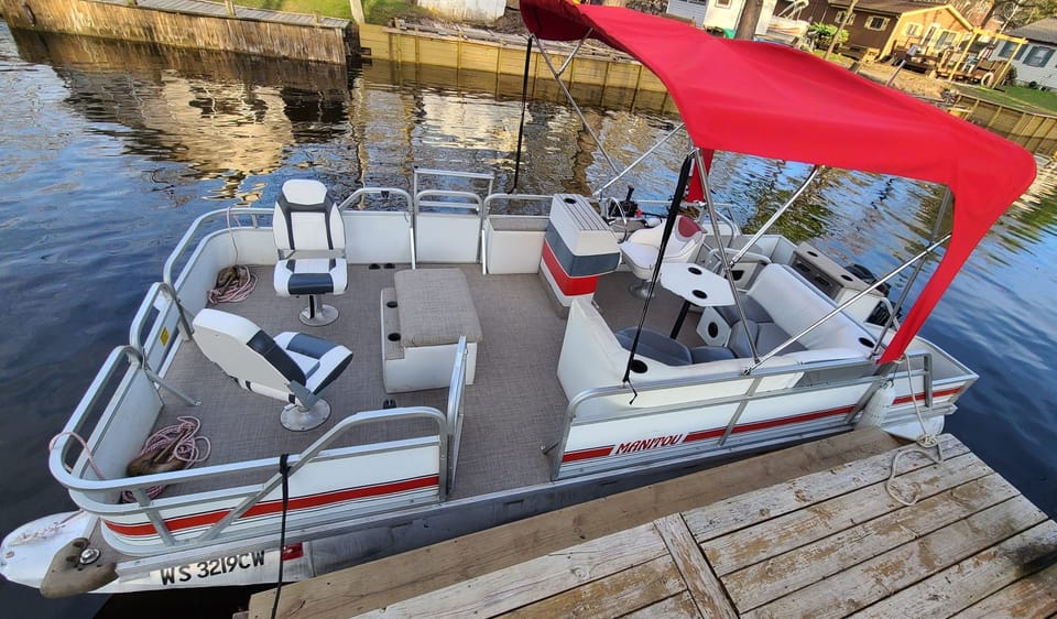 8 passenger pontoon for guests available  to rent at $260/day