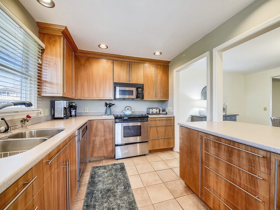 Kitchen at 44 Lands End