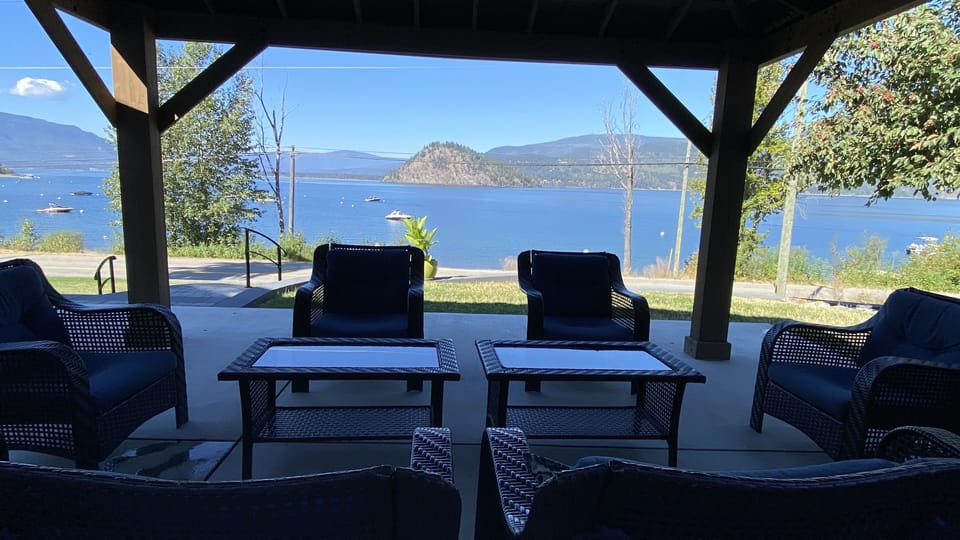 Lower level front Patio set up for 8