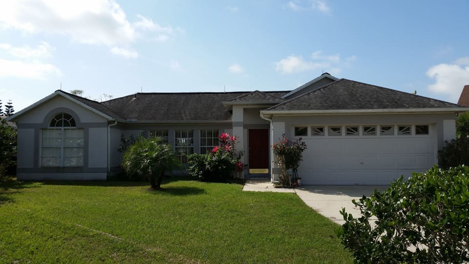 Our Orchid Place Pool Home.  3 BR 2 BA Lake View