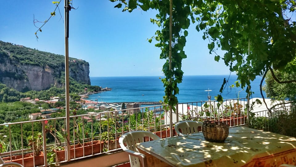 Panoramic terrace