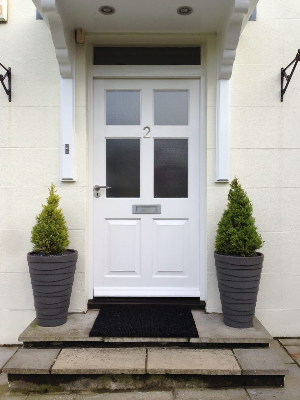 Front door entrance to apartment.