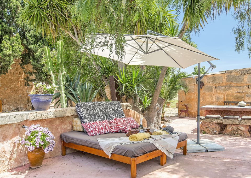pool area lying chill out