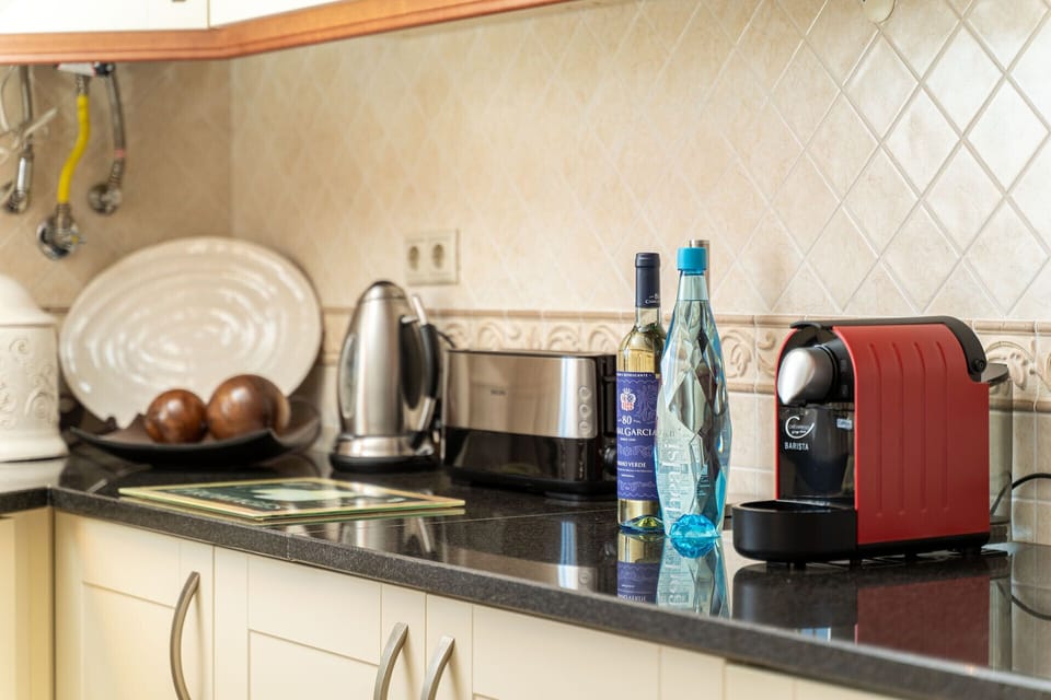 Kitchen appliances