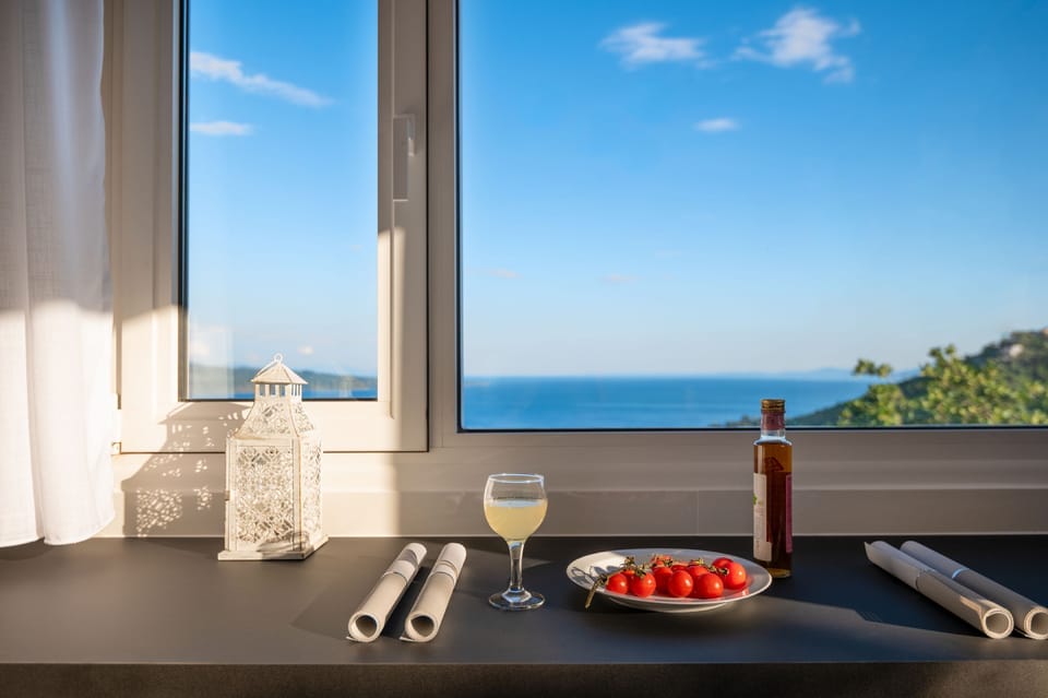 Cook and drink with a beautiful view