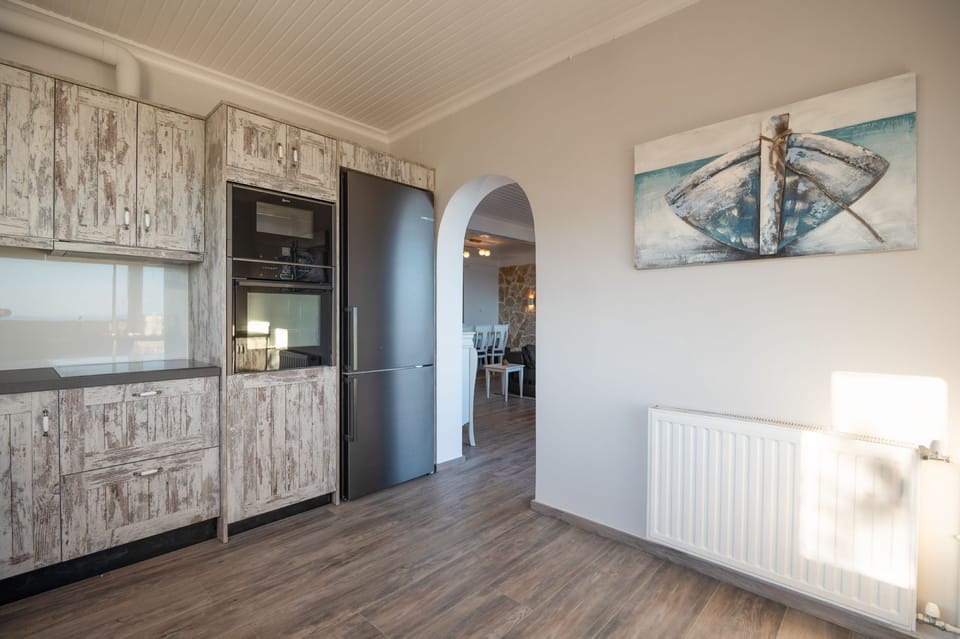 Fully renovated%2C ready to welcome