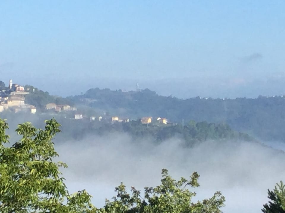 Natural Stone Villa in a Secluded, Panoramic Location with a Large Private Pool House in Piedmont