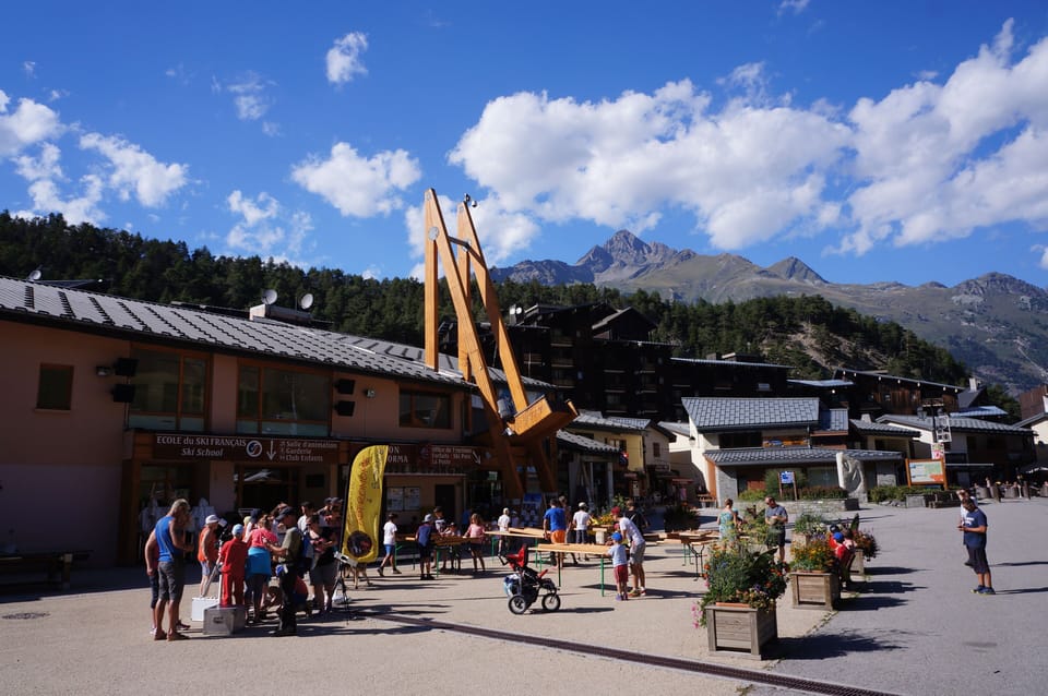 Snow and ski sports