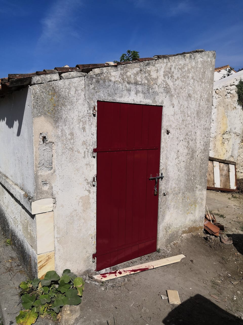 Exterior detail