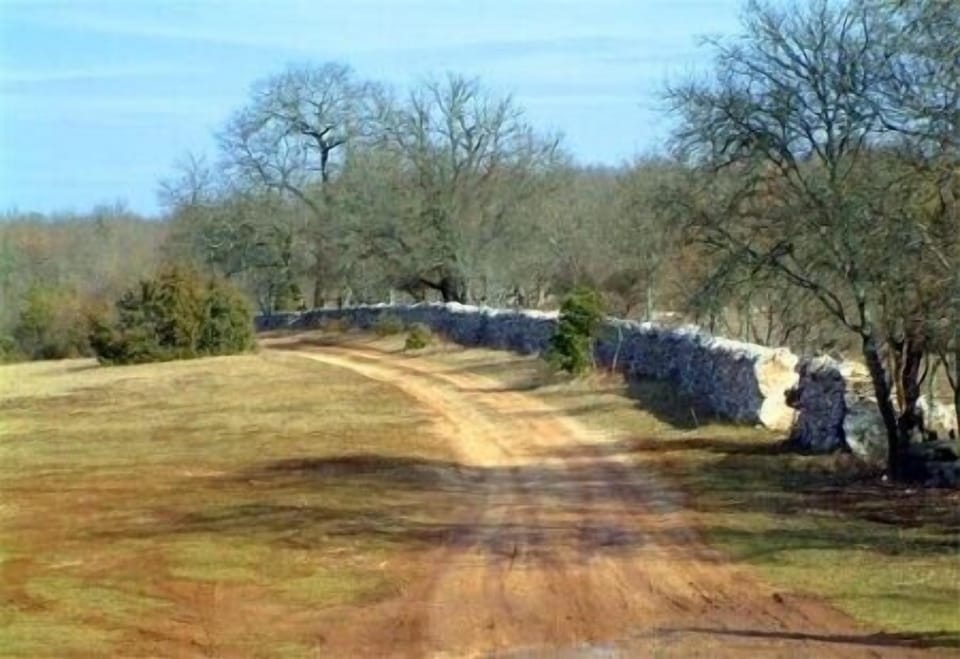 The Causses paths