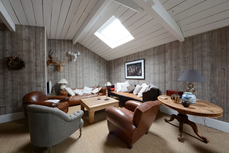 Relaxation area in the large living room