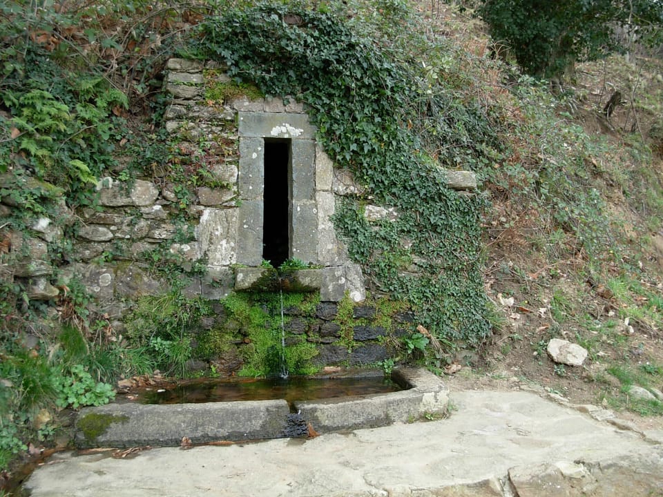 Chartreuse Fountain on the hiking trail