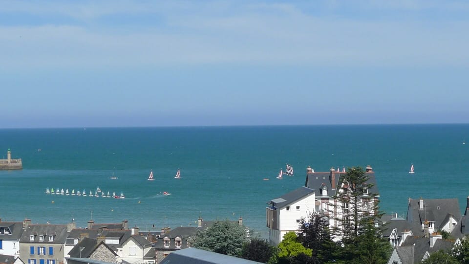 Beach/ocean view