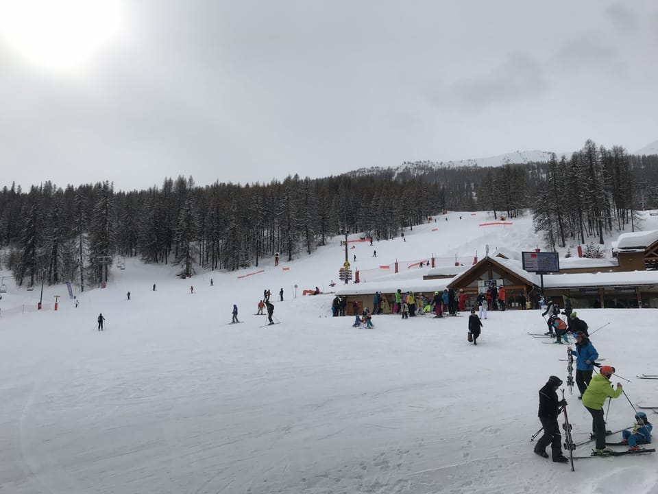Snow and ski sports