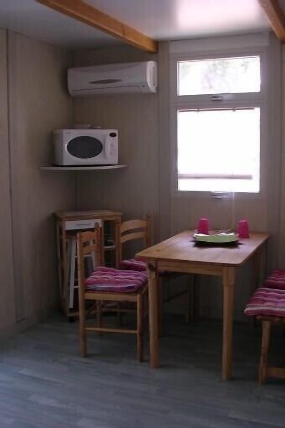 Charming little chalets in the mountains and only 15 minutes from the sea Chalet in Zonza
