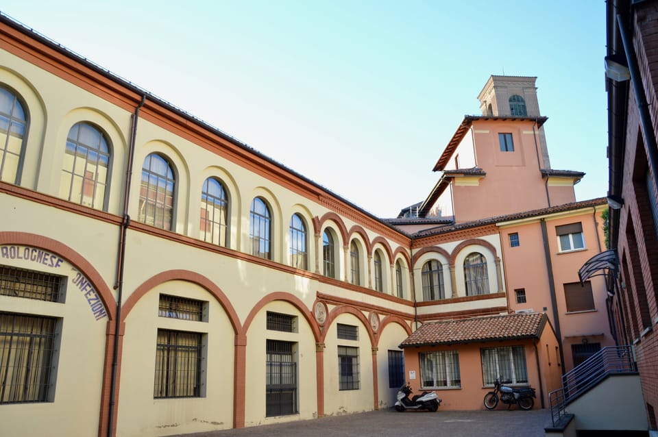 view in the internal courtyard