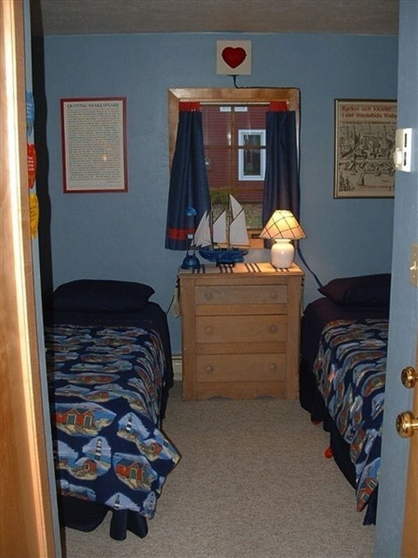 second bedroom- has its own half bath and closet