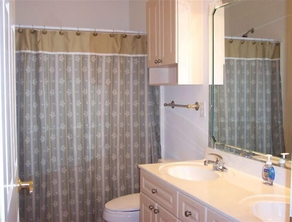 Second bathroom