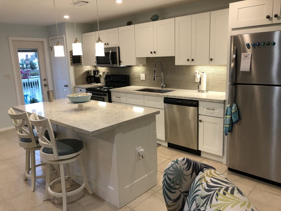 All New appliance Dec 2019. Coffee pods or ground