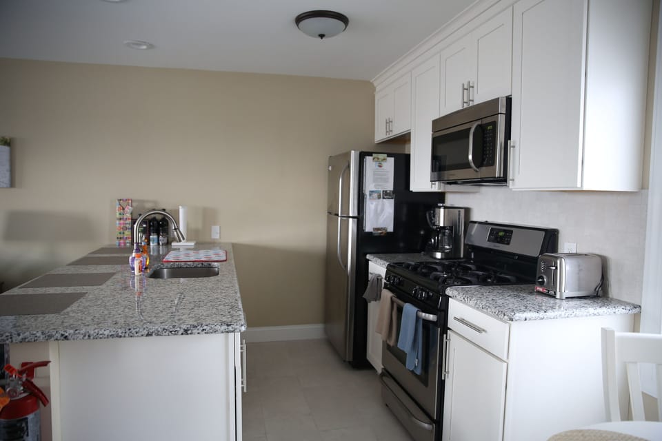 Full kitchen with all new appliances