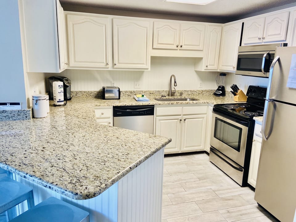 Kitchen with all the essentials.