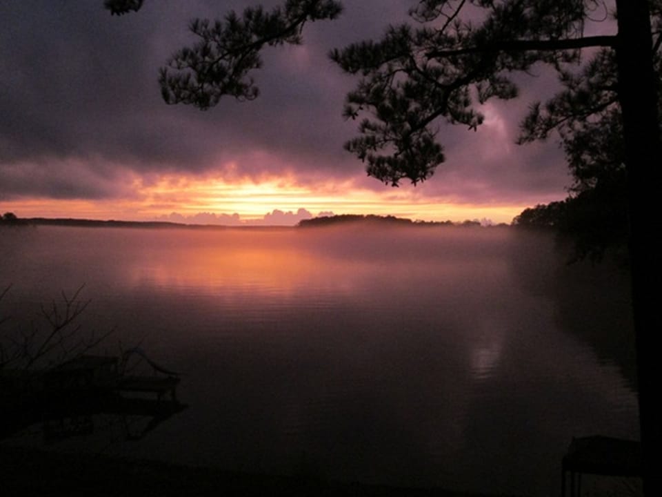 What a postcard sunset view !