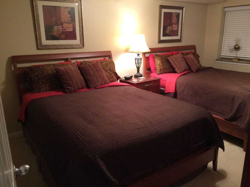 3rd Bedroom with 2 Queen Beds