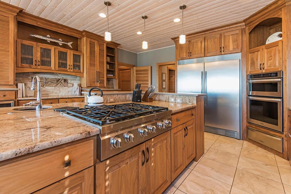 professional grade appliances and HUGE fridge