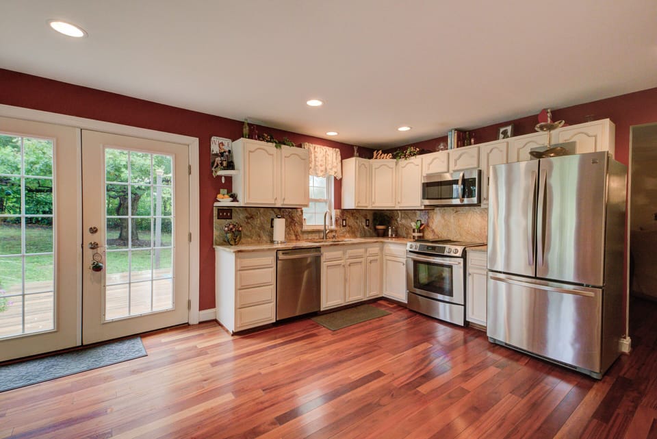 Spacious kitchen.