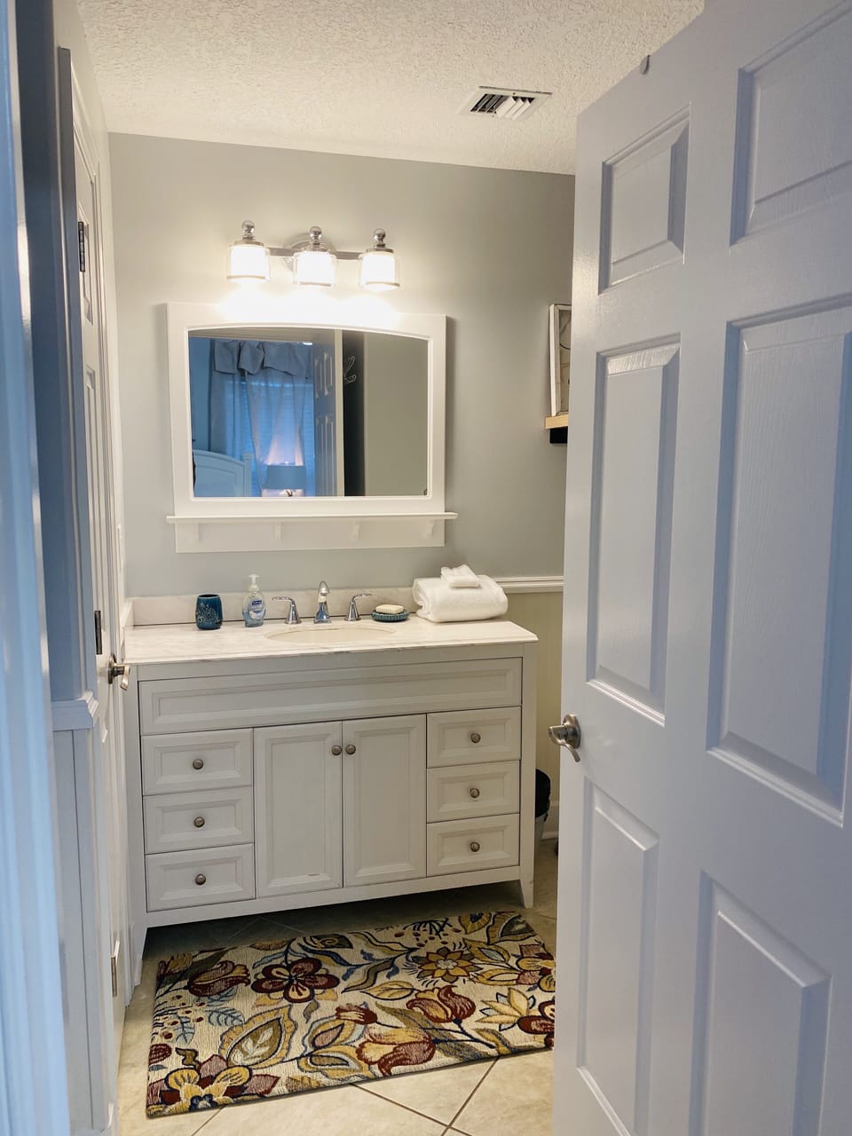 Guest bathroom