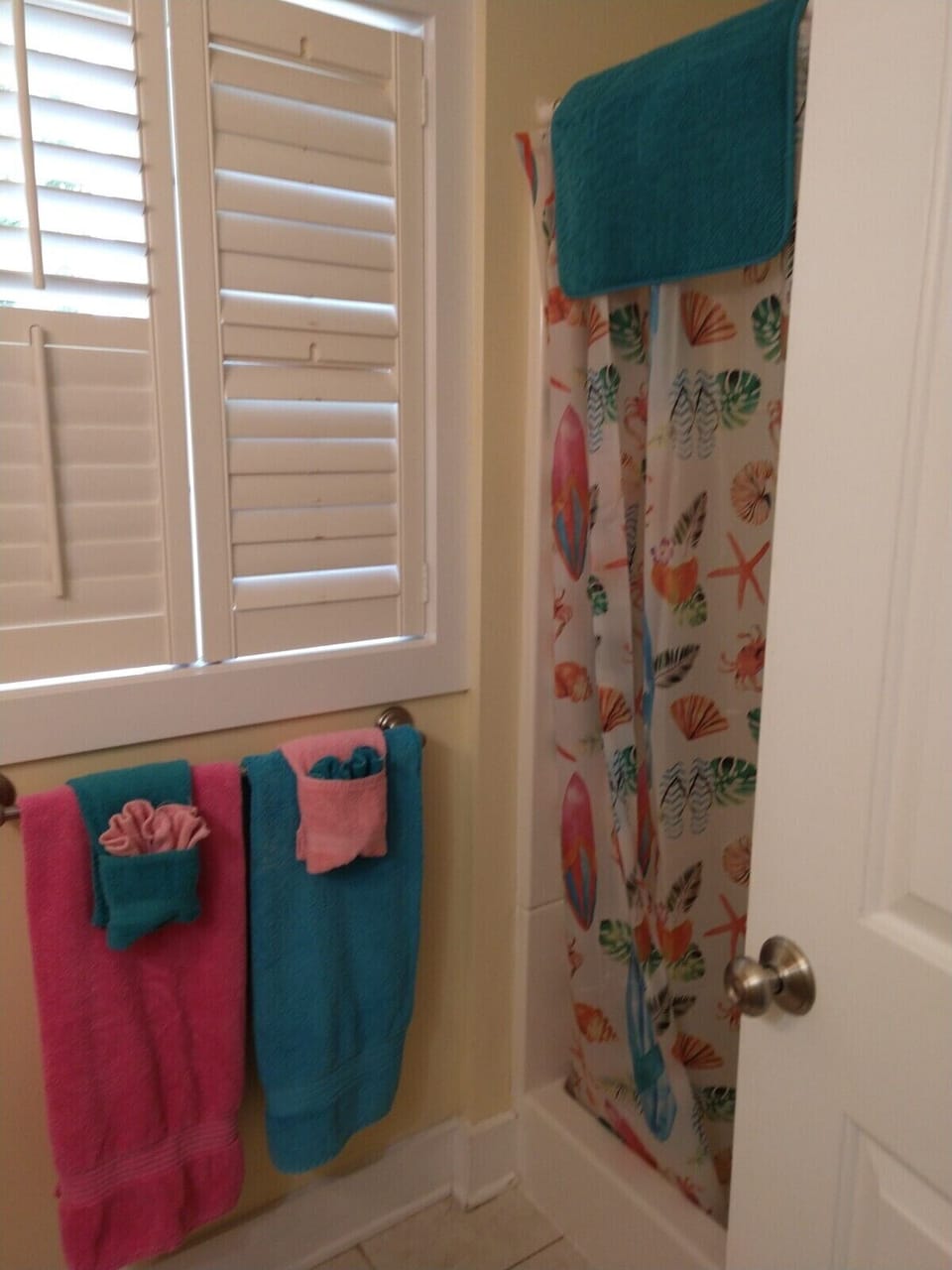 Bathroom shower