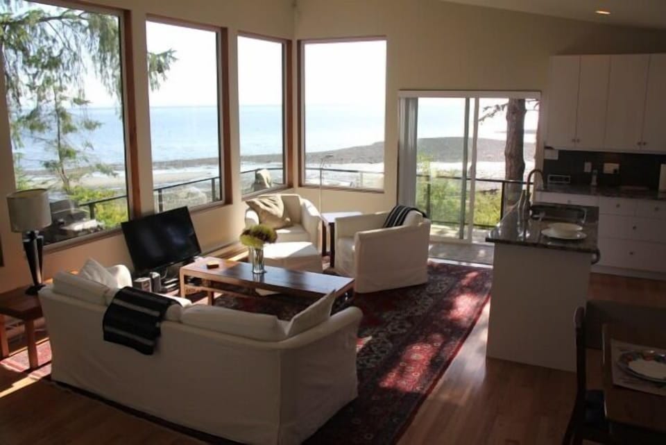 Living room.