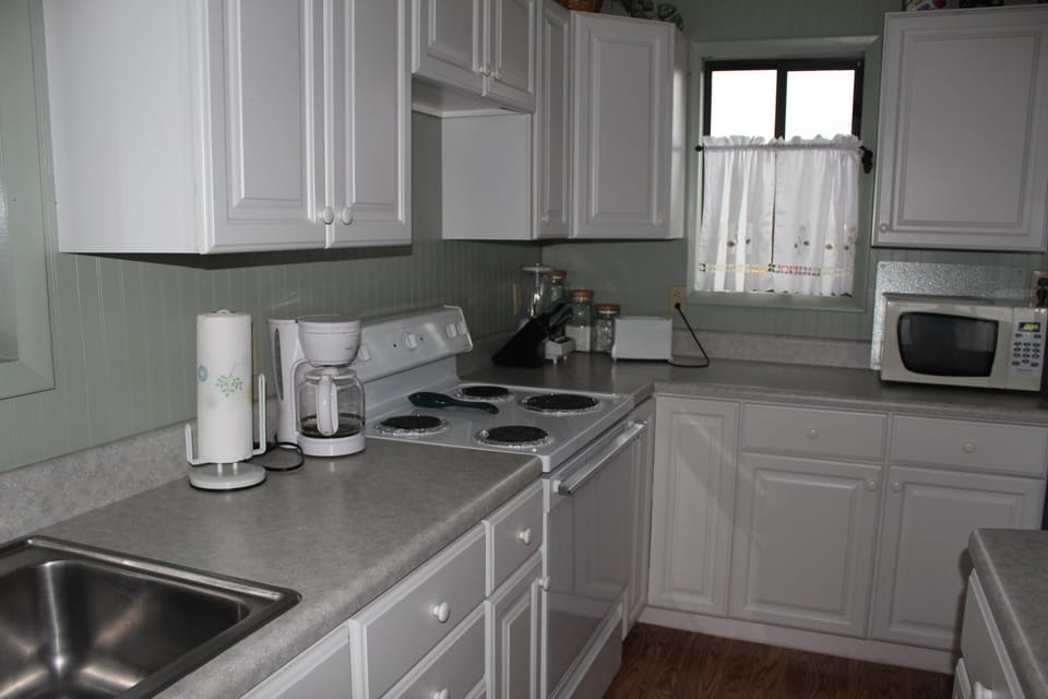 Fully equipped kitchen