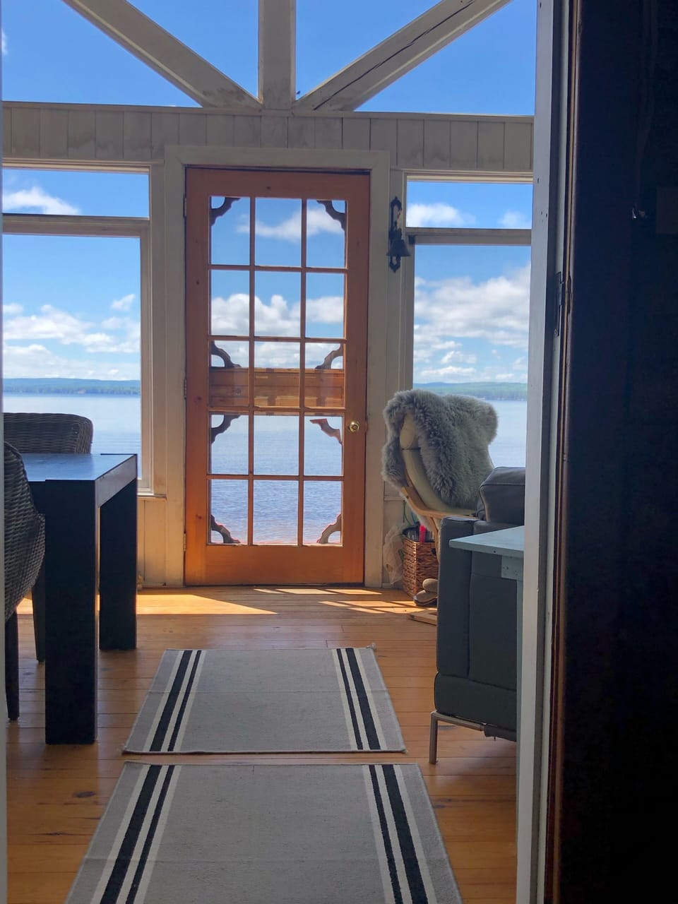 Front lakeside door