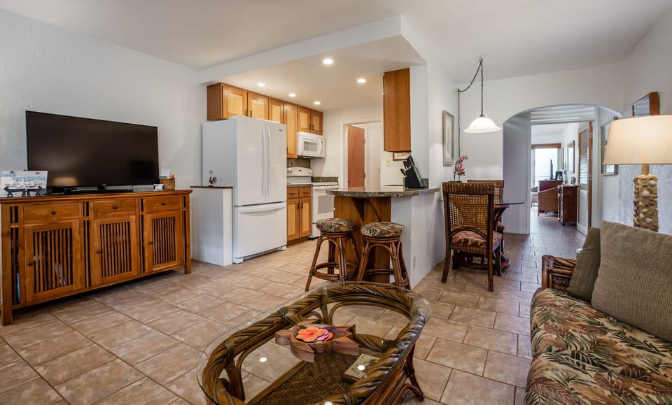 Kitchen and dining area from Living room