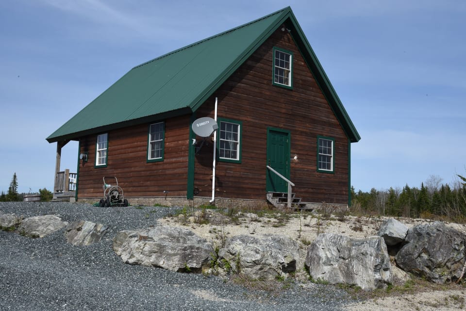 Meadow Camp - Sleeps 8