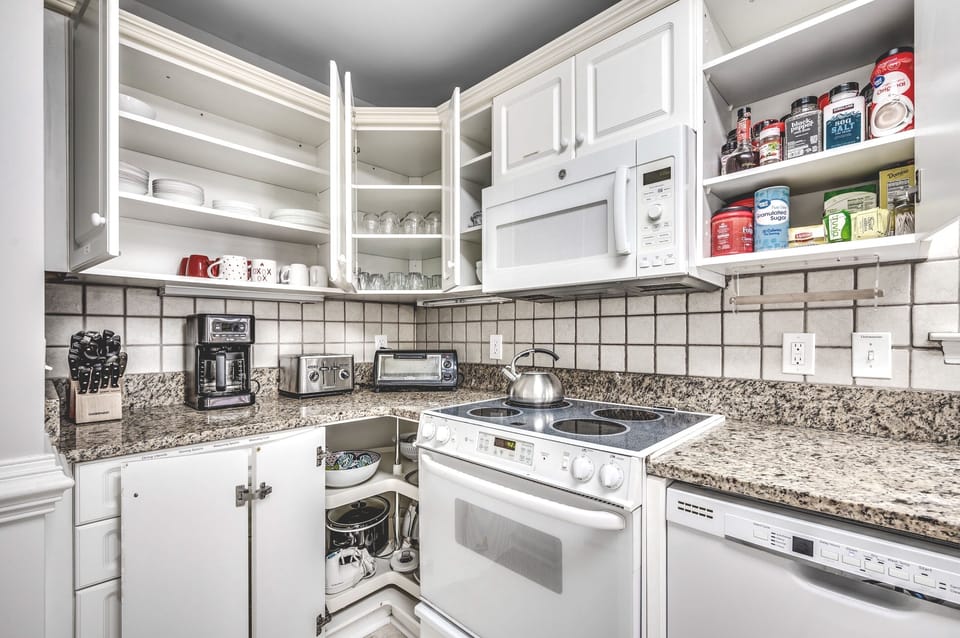 Coffee maker, 4 Slice Toaster, Toaster Oven, Basic Spices, Blender, and Crockpot