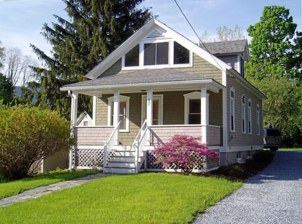 Main Street, this is the front of the cottage and our driveway