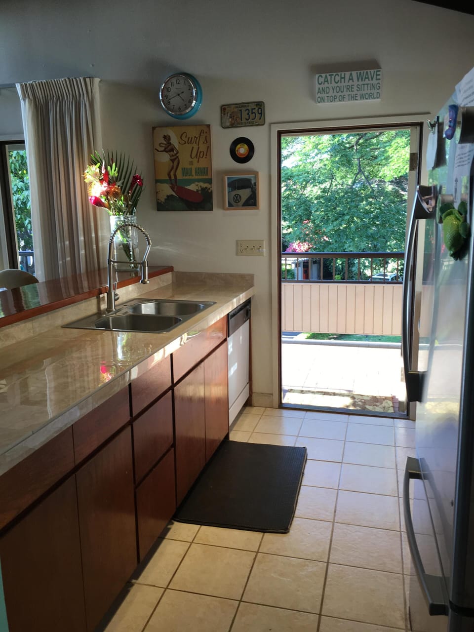  tile counters in kitchen
